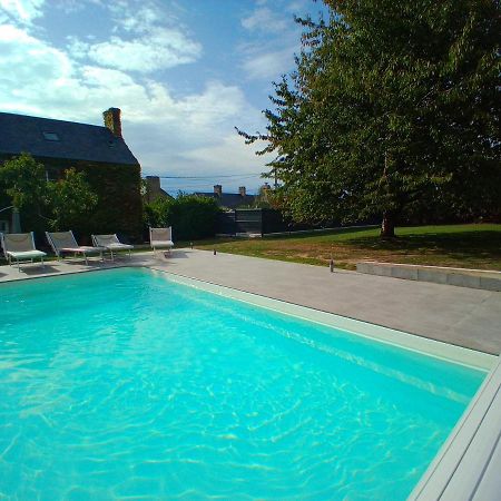 Villa DOMAINE DES TISSEYS vue sur le Mont St Michel Dragey Exterior foto
